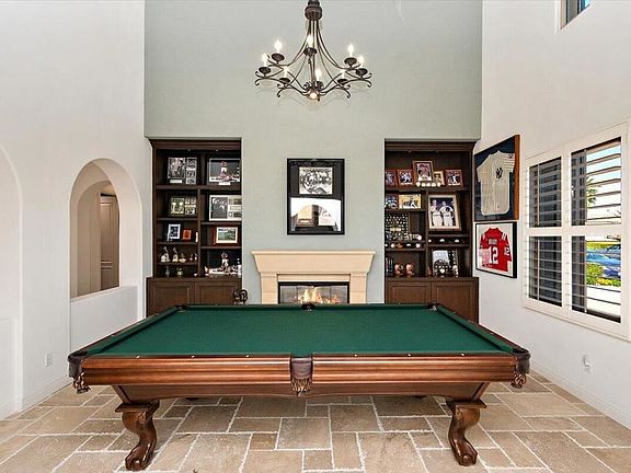 5th image of 57685 Rosewood Ct