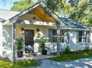 748 McCants Dr, Mount Pleasant, SC 29464