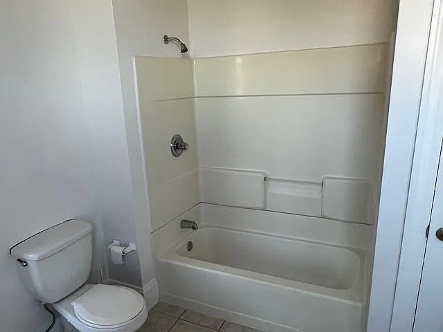 2469 W McMicken Ave #5 — Photo 5