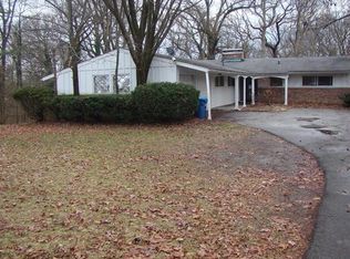 13818 Clayton Rd, Chesterfield, MO 63017