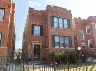 1425 N Luna Ave, Chicago, IL 60651