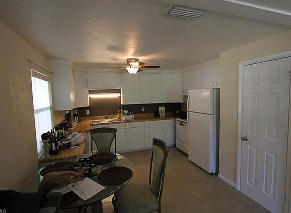 5th image of 723 94th Ave N