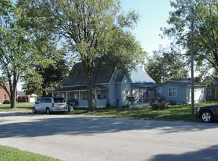 502 S 1st St, Houston, MO 65483