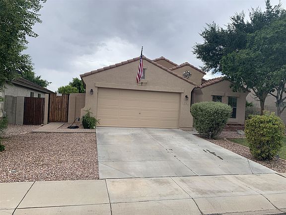 4th image of 17737 W Watson Ln