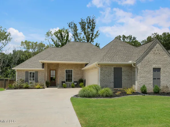 168 Shore View Dr, Madison, MS 39110