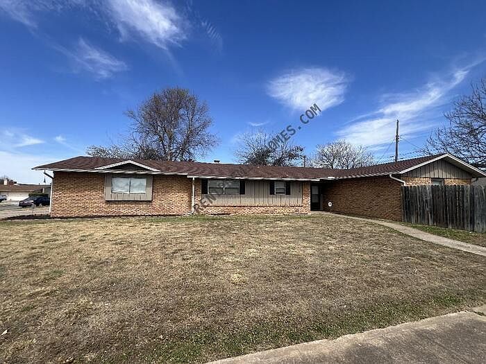 1st image of 7812 S Country Club Dr