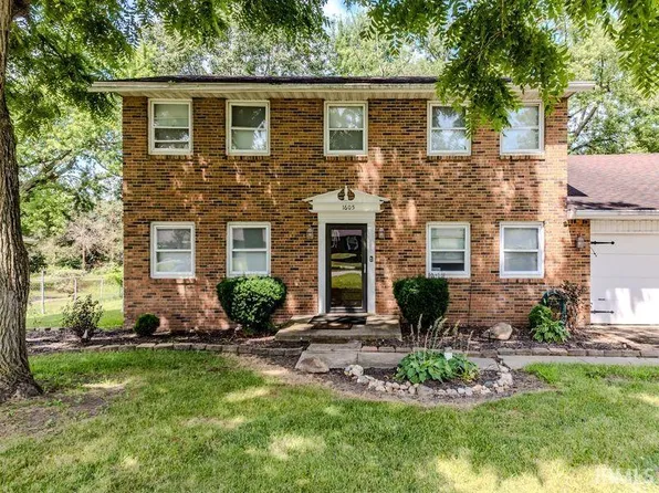 1605 N Magnolia Ln, Muncie, IN 47304