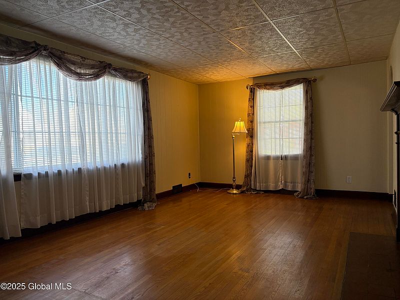 5th image of 21 Wood Terrace