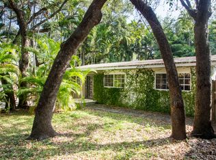 965 NW 10th Ave, Miami, FL 33136