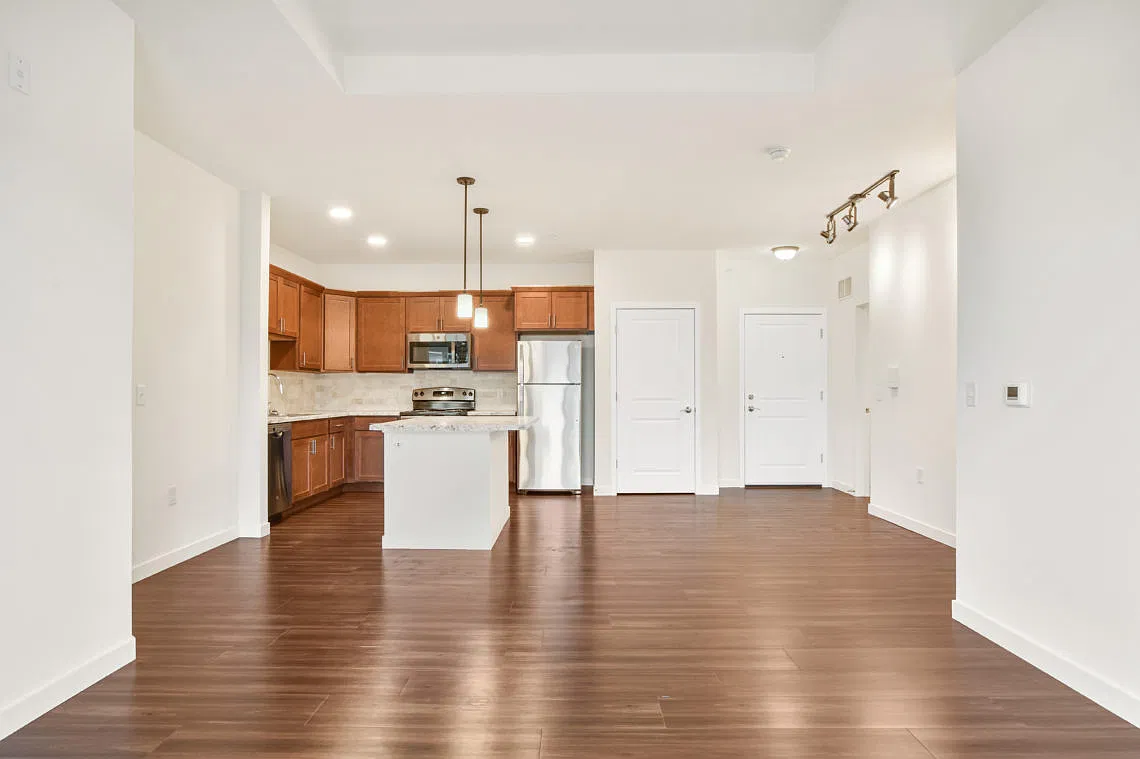 1 bed, 850 sqft, $1,680 — Photo 1