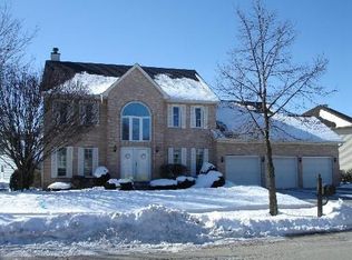 1480 Morgan Dr, Elk Grove Village, IL 60007