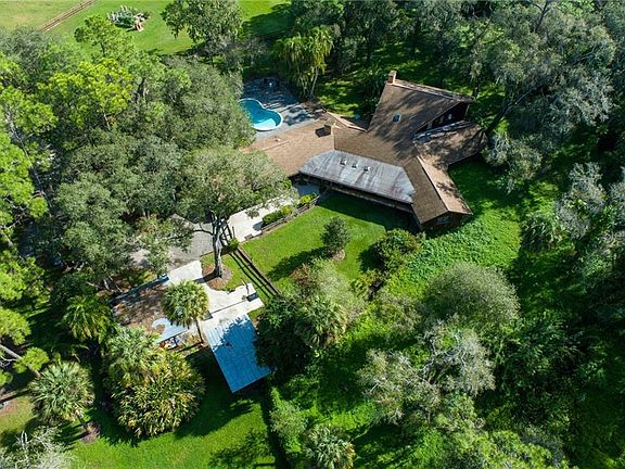 3rd image of 9800 Cameo Farm Ln