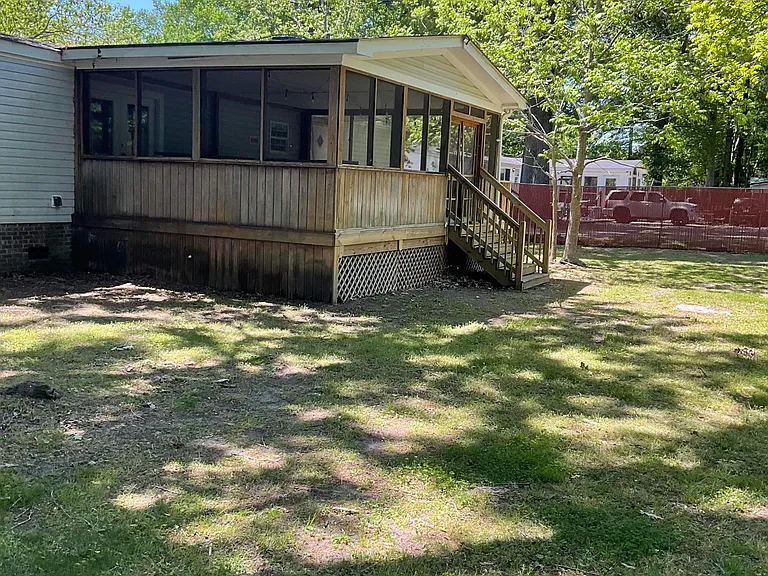 162 Ranchland Dr — Photo 3