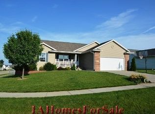 2230 Tamerac Cir, Marion, IA 52302