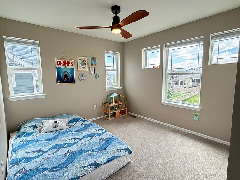 17610 Cherokee St — Photo 30
