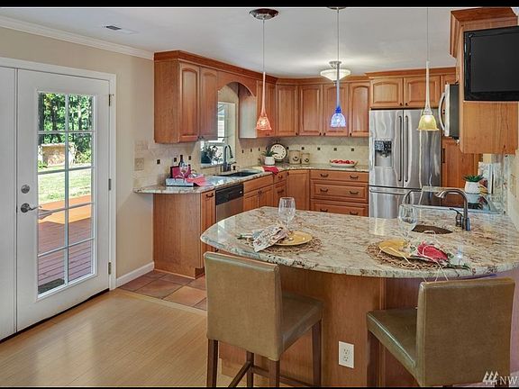 5th image of 14218 49th Avenue Ct NW