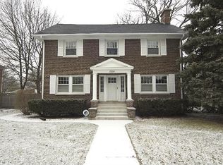 1514 Lake Ave, Wilmette, IL 60091