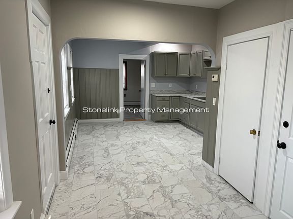 4th image of 68 2nd Ave #1