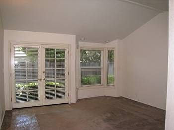 3rd image of 5275 Forest Creek Ct
