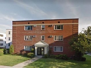 5237 5th Ave APT A4, Pittsburgh, PA