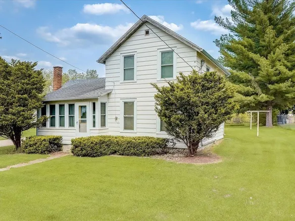 302 South Main STREET, Pardeeville, WI 53954