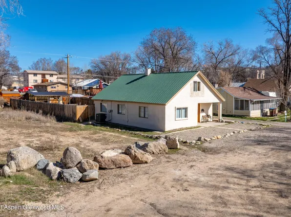 232 W 4th St, Rifle, CO 81650