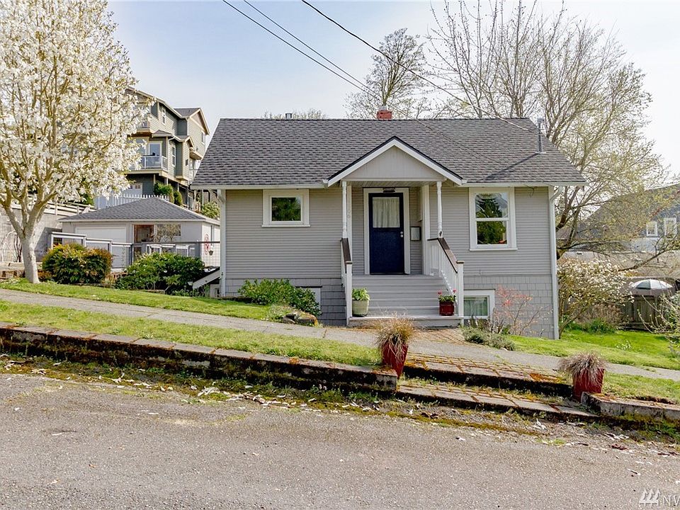 1st image of 4506 N 43rd St