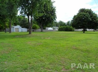 5419 E Lasalle St, Chillicothe, IL 61523