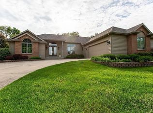 51491 Stratton Ct, Granger, IN 46530