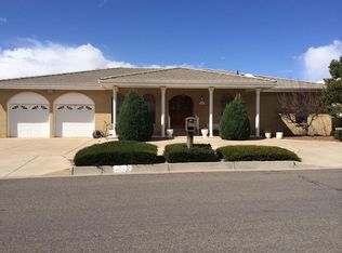 2719 Palo Alto Dr NE, Albuquerque, NM 87112