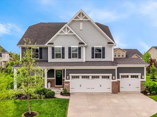 4401 Eaglecrest Pl, Zionsville, IN 46077