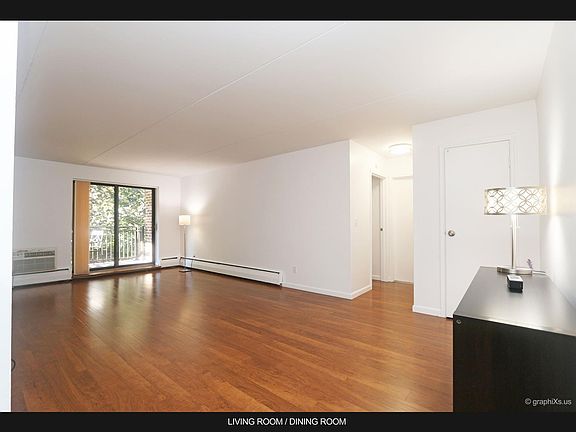3rd image of 200 Diplomat Dr APT 5D