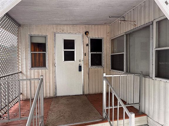 4th image of 5042 76TH STREET N