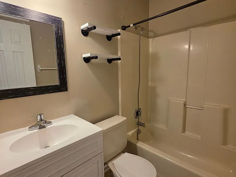 206 S Ginger Dr — Photo 8