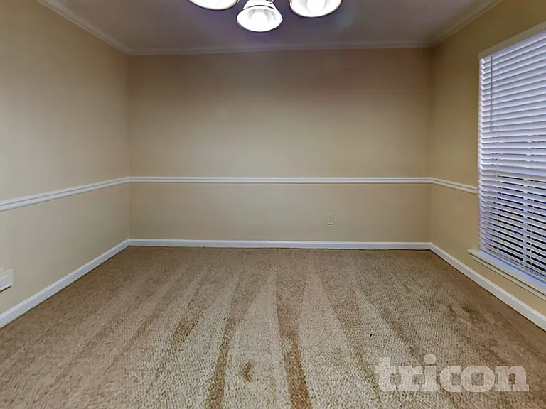 3590 Cameron Hills Pl — Photo 6