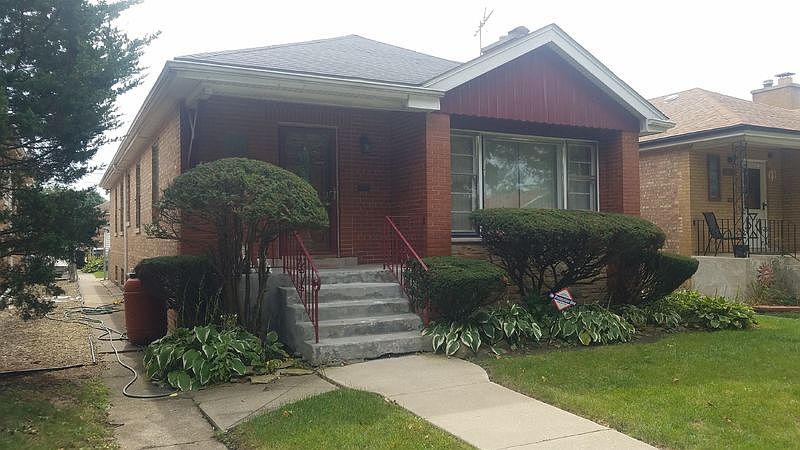 2nd image of 2539 W 117th St