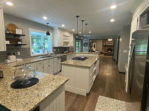 Spacious Kitchen