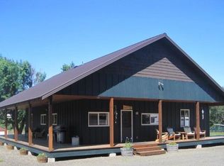 2145 State Rd, Mosier, OR 97040