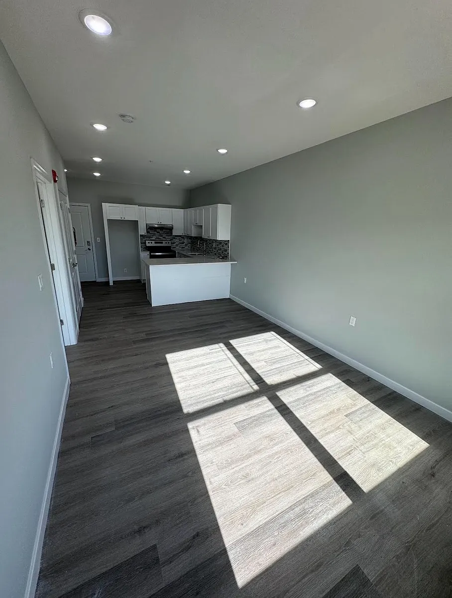 Building Photo - 168 Rosa Parks Blvd #1