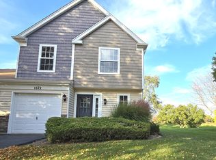 1672 Pebble Beach Cir, Elgin, IL 60123