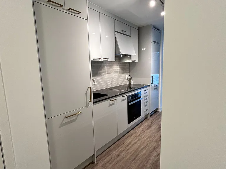 634 Church St W #3802 — Photo 4