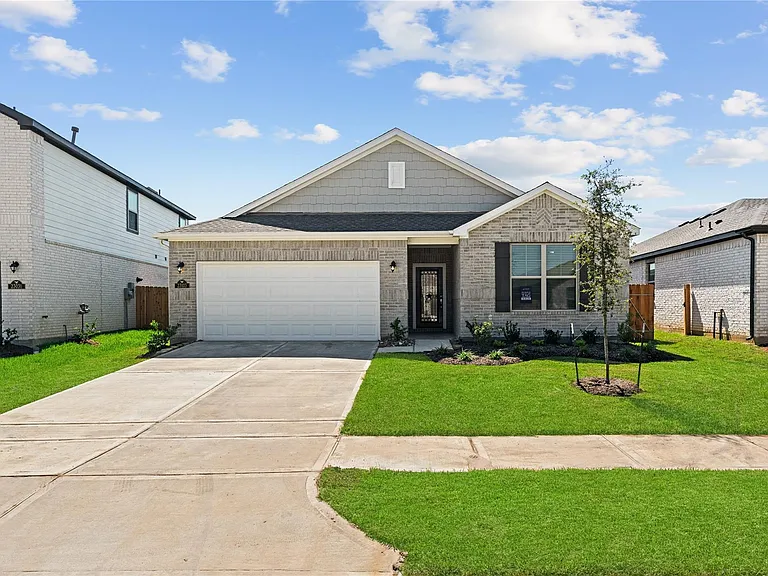 23103 Forebear Dr — Photo 1