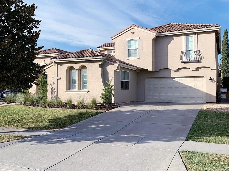 2nd image of 1878 Trinity Way