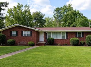 200 Lilla Ave, Clanton, AL 35045