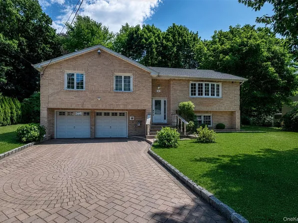18 Carlyle Pl, Hartsdale, NY 10530