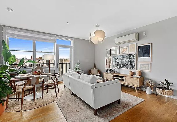 2nd image of 1149 Bedford Ave #5B