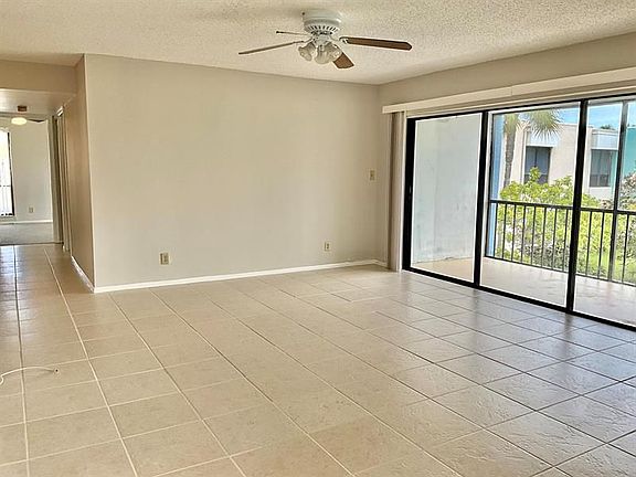3rd image of 2361 Jaeger Dr APT 7D