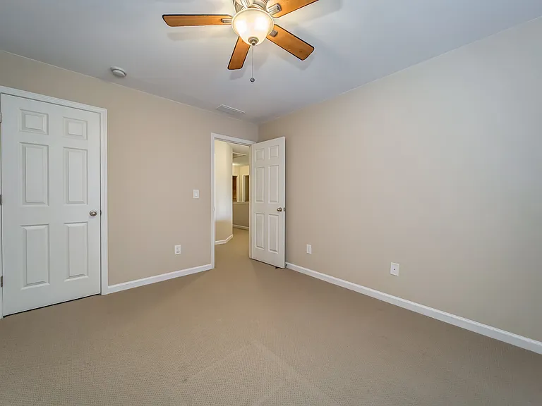 9950 Autry Vue Ln — Photo 32