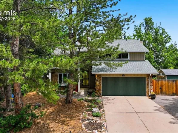 927 Oakwood Dr, Castle Rock, CO 80104