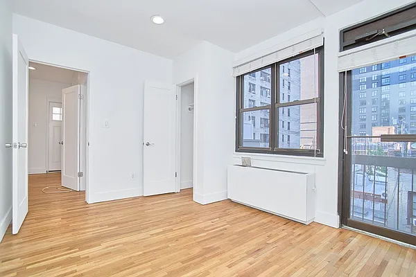 Rented by Living New York | media 37